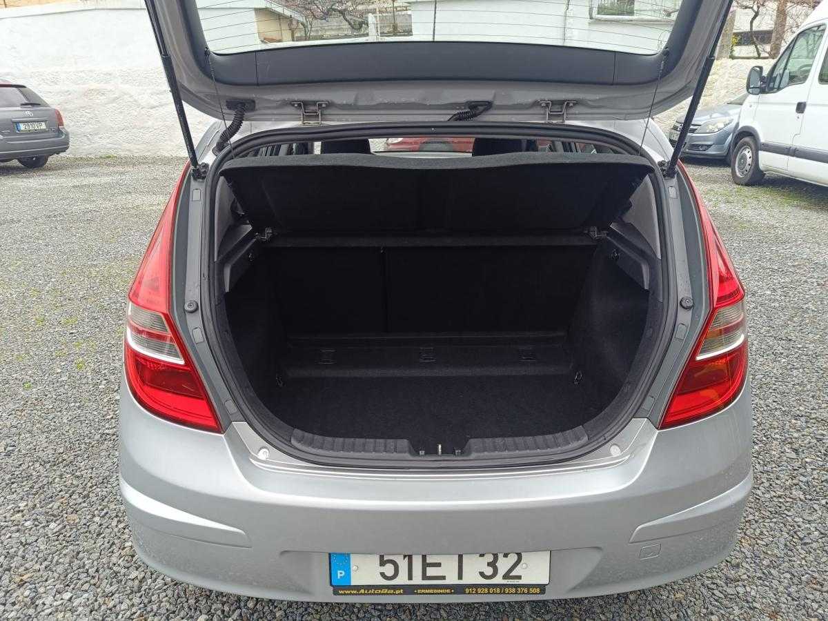 hyundai-i30-2007-diesel-1582cc