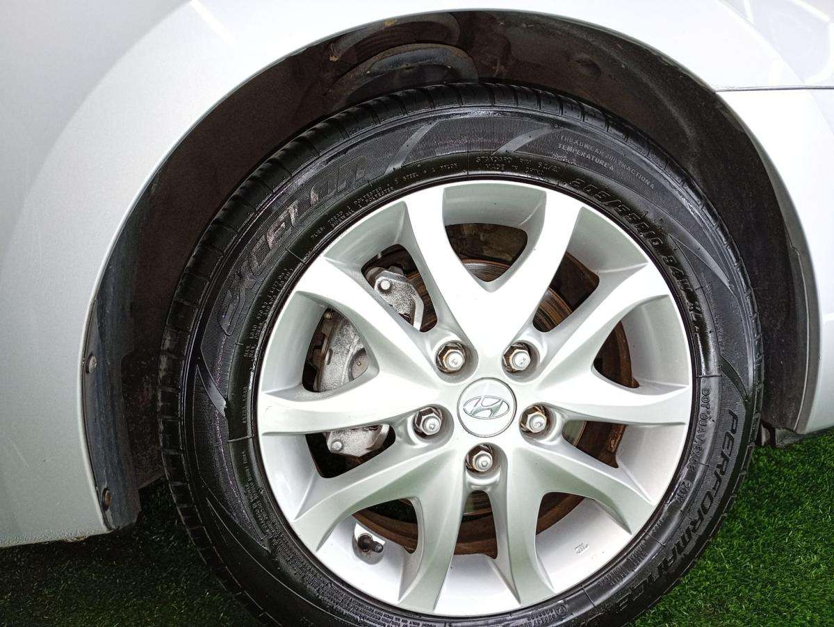 hyundai-i30-2007-diesel-1582cc