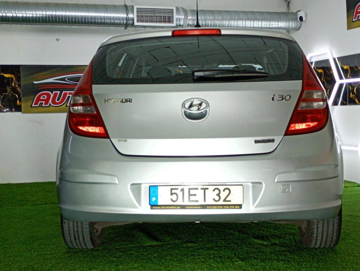 hyundai-i30-2007-diesel-1582cc