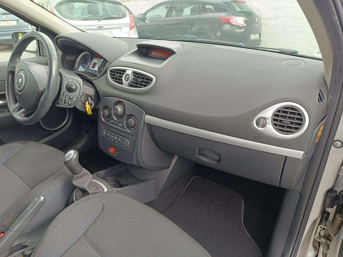 renault-clio-2006-gasolina-1149cc