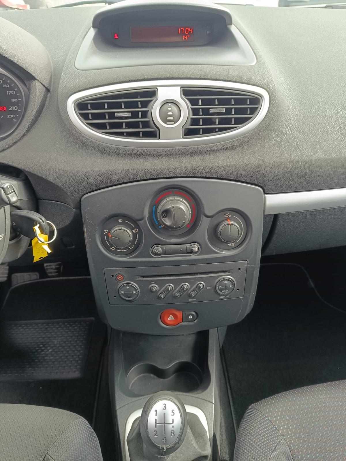 renault-clio-2006-gasolina-1149cc