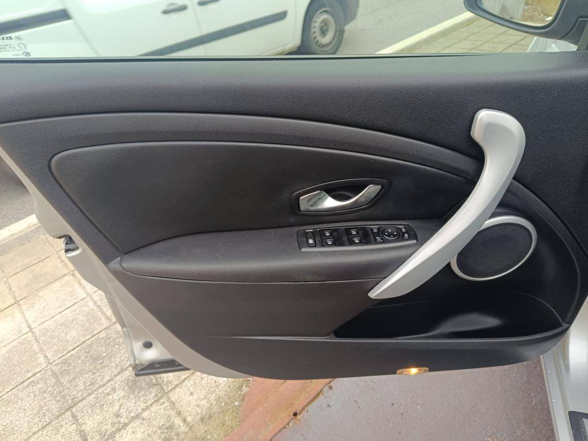 renault-fluence-2011-diesel-1461cc