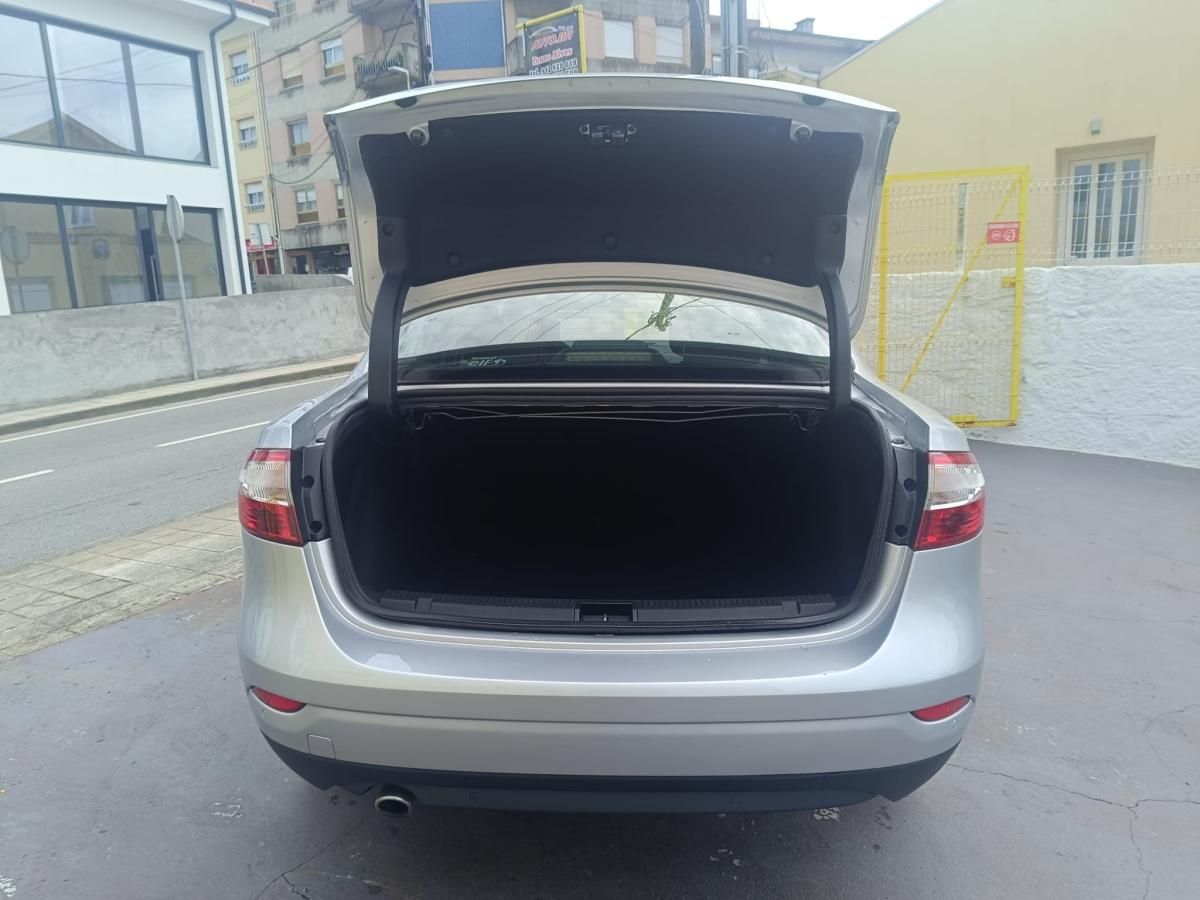 renault-fluence-2011-diesel-1461cc