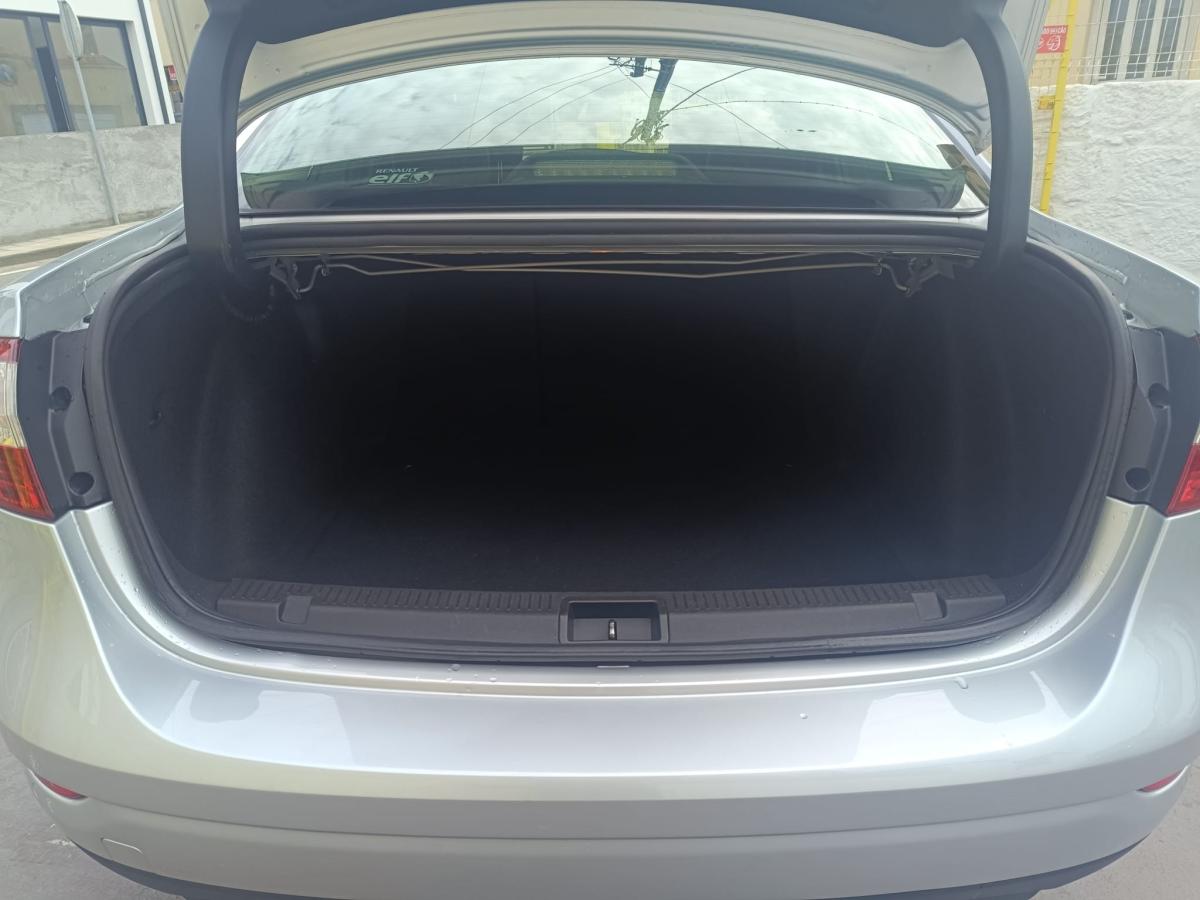 renault-fluence-2011-diesel-1461cc