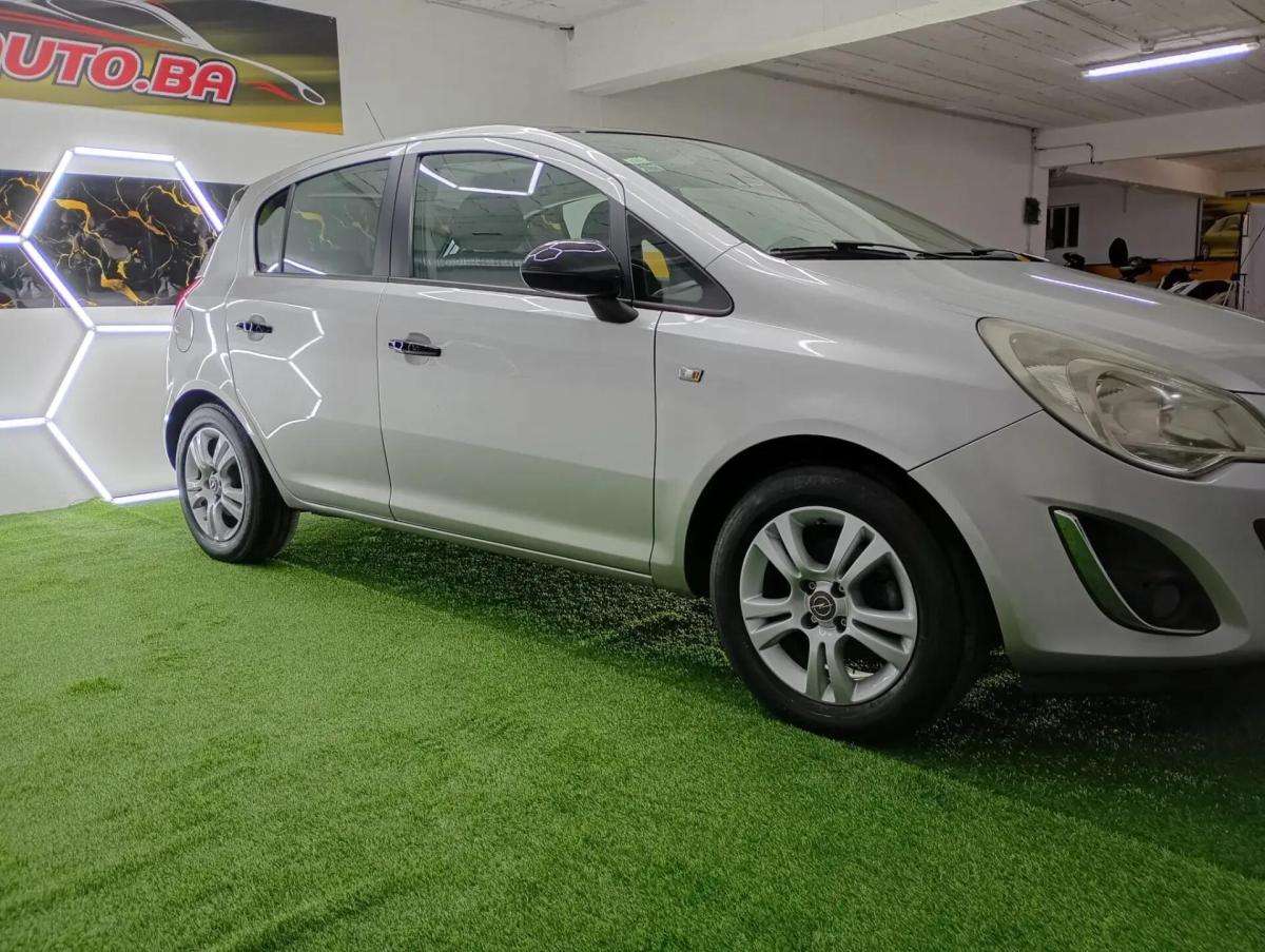 opel-corsa-2011-gpl-1229cc