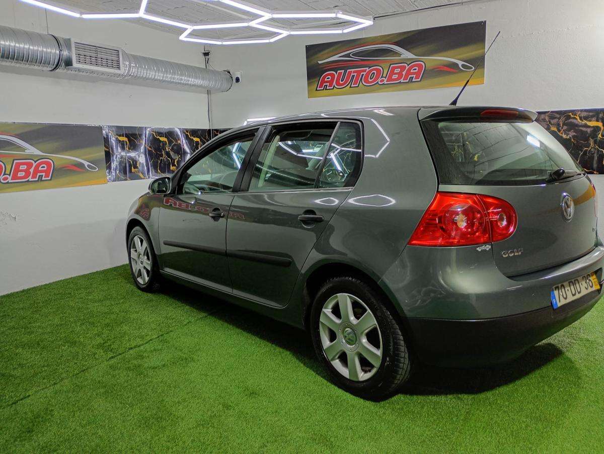 volkswagen-golf-2007-diesel-1896cc