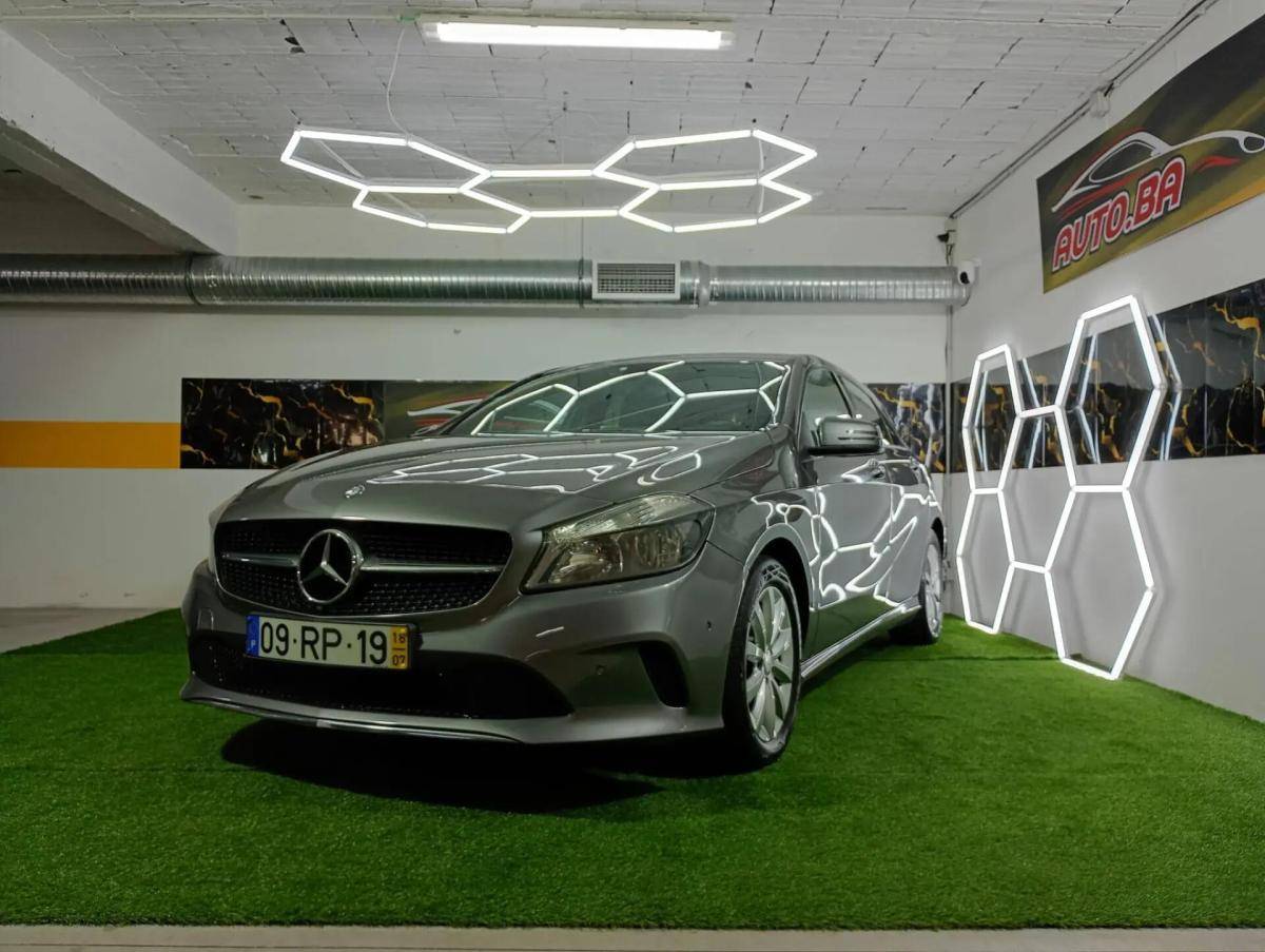 mercedes-benz-180-style-2016-diesel-1461cc
