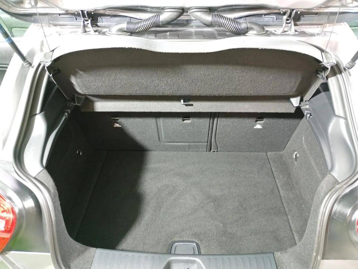 mercedes-benz-180-style-2016-diesel-1461cc