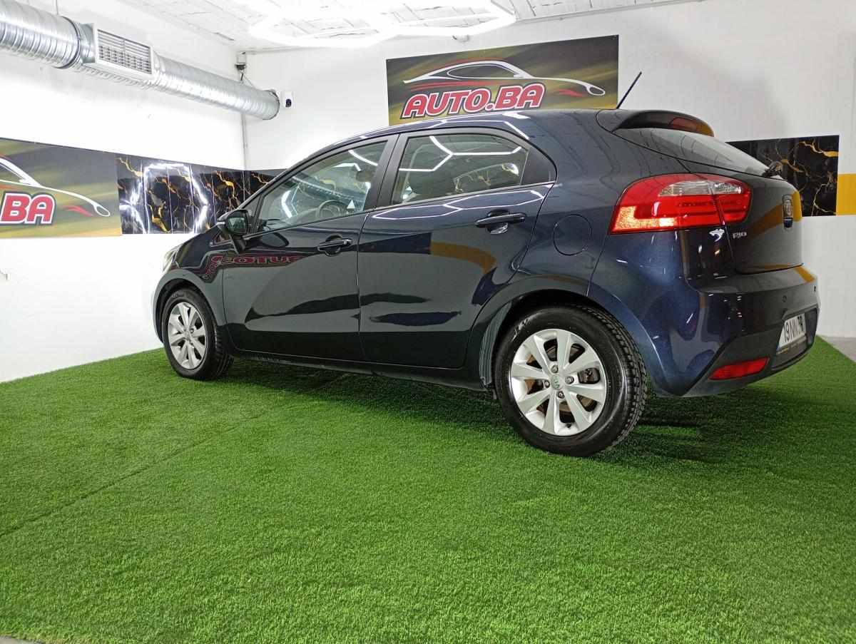kia-rio-2013-gasolina-1248cc