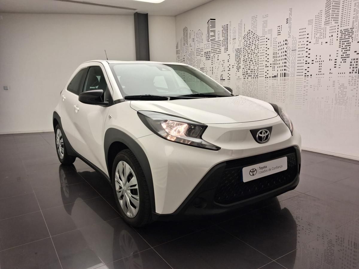 toyota-aygo-x-1-0-vvt-i-2024-gasolina-998cc
