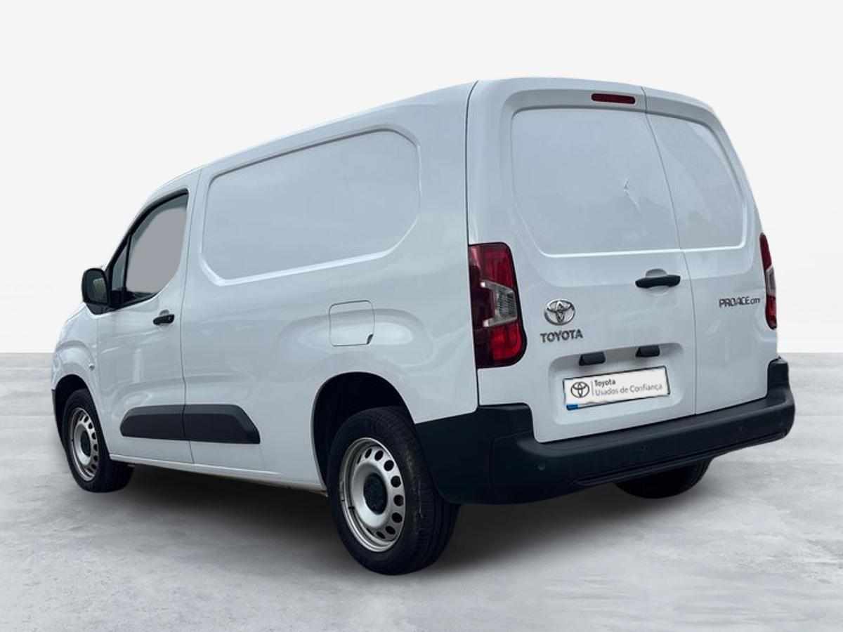 toyota-proace-city-1-5-102cv-2024-diesel-1499cc