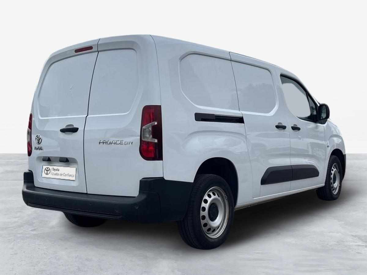 toyota-proace-city-1-5-102cv-2024-diesel-1499cc