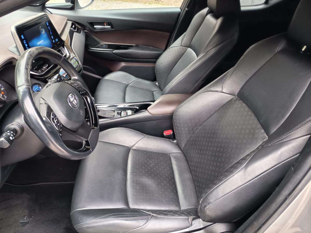 toyota-c-hr-2017-hibrido-a-gasolina-1798cc