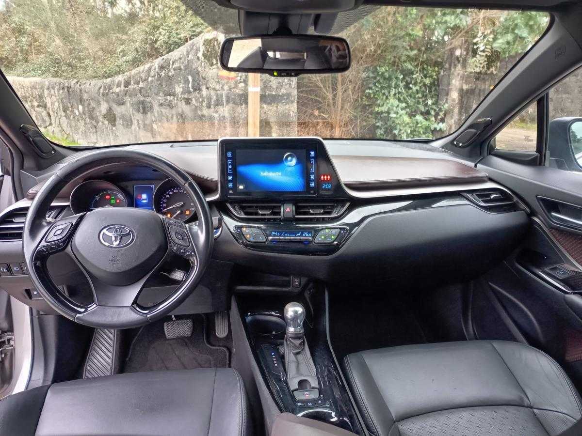 toyota-c-hr-2017-hibrido-a-gasolina-1798cc