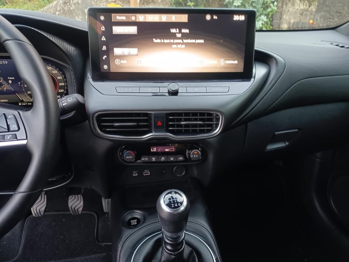 nissan-juke-2024-gasolina-999cc