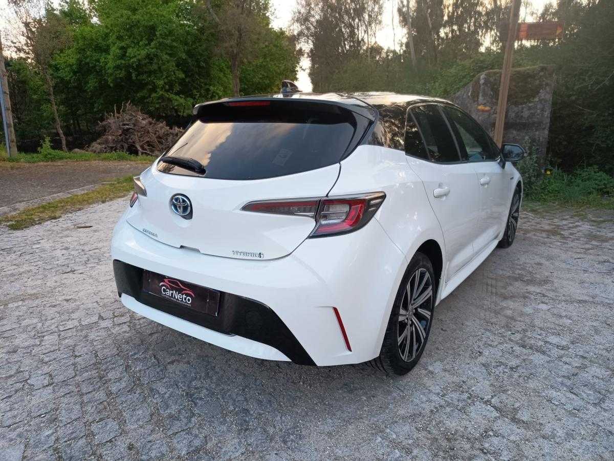 toyota-corolla-2021-hibrido-a-gasolina-1798cc