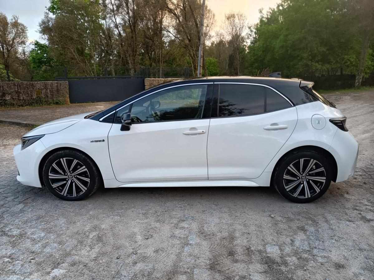 toyota-corolla-2021-hibrido-a-gasolina-1798cc