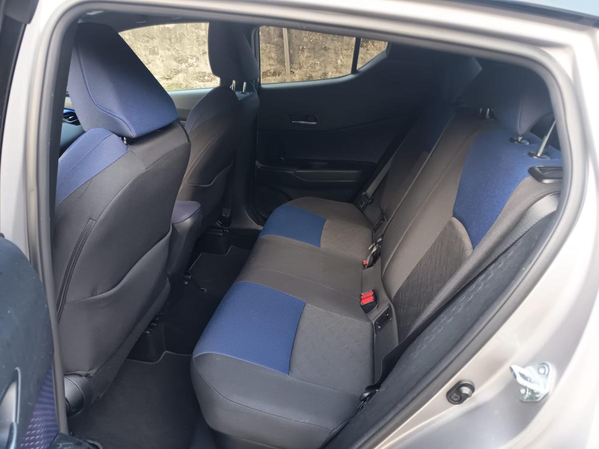 toyota-c-hr-2017-hibrido-a-gasolina-1798cc