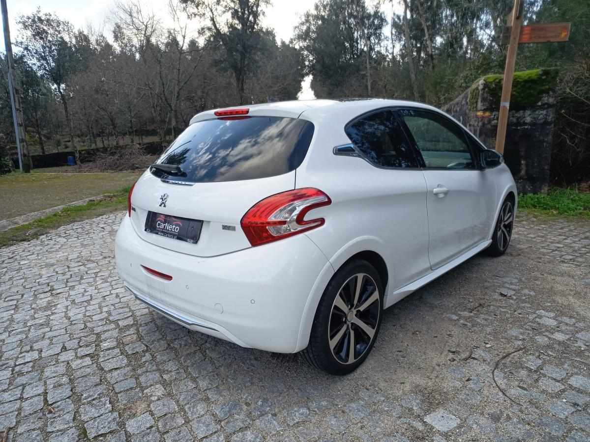 peugeot-208-2014-diesel-1560cc