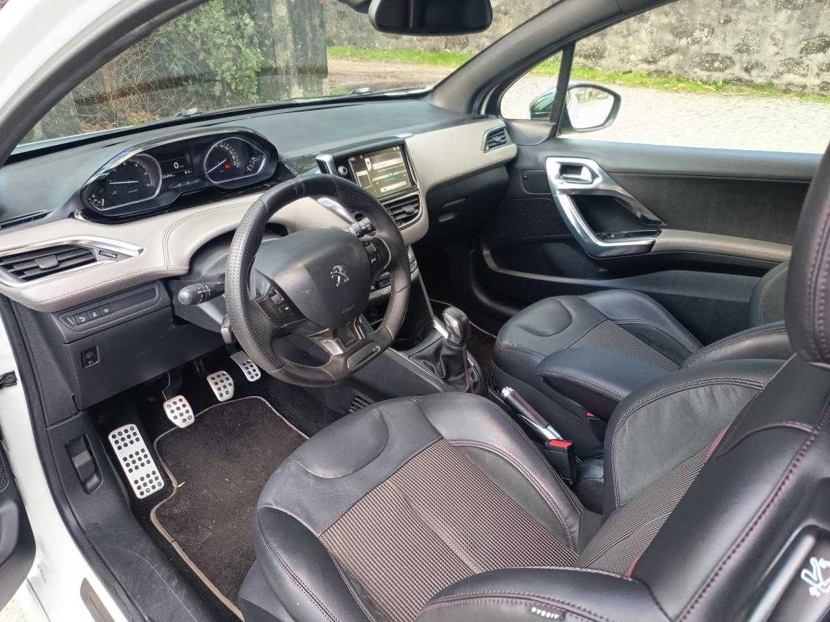 peugeot-208-2014-diesel-1560cc