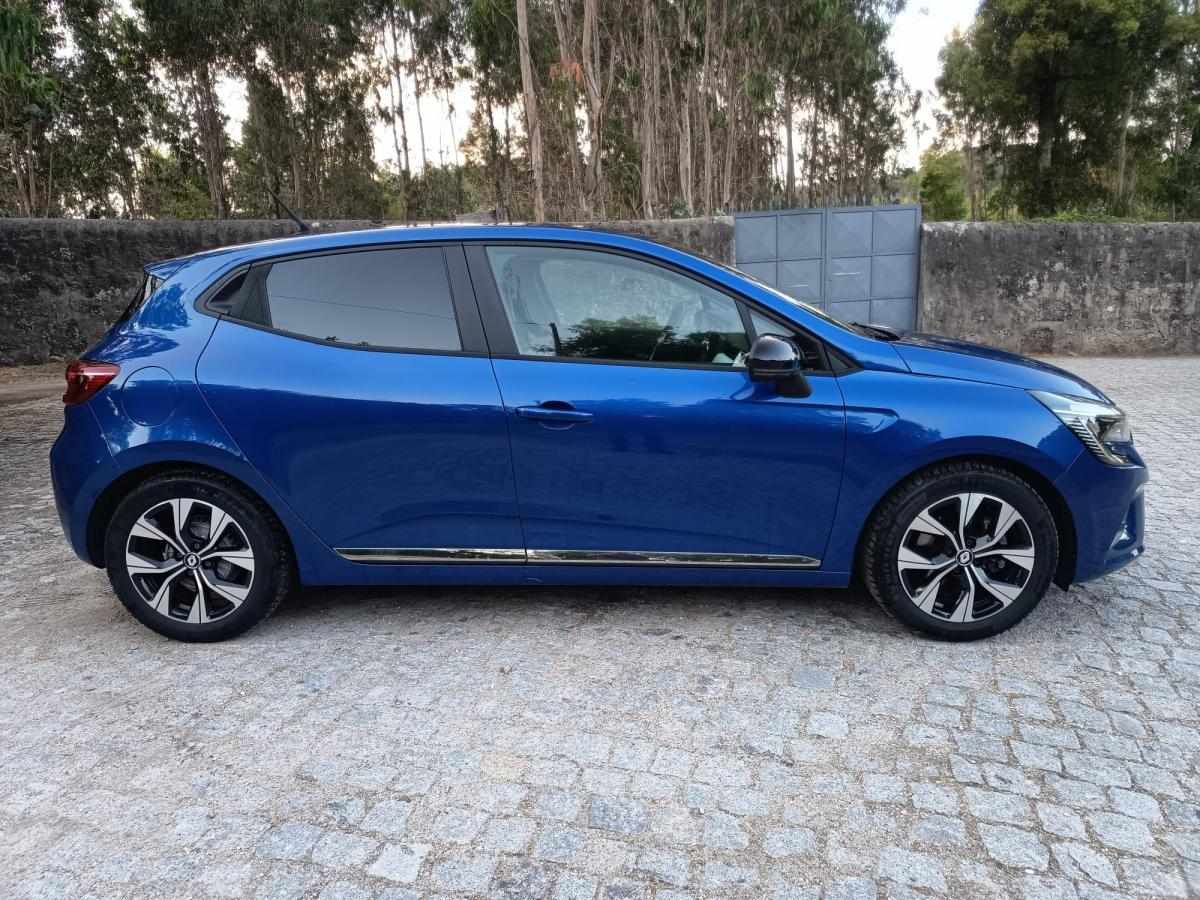 renault-clio-2023-diesel-1461cc