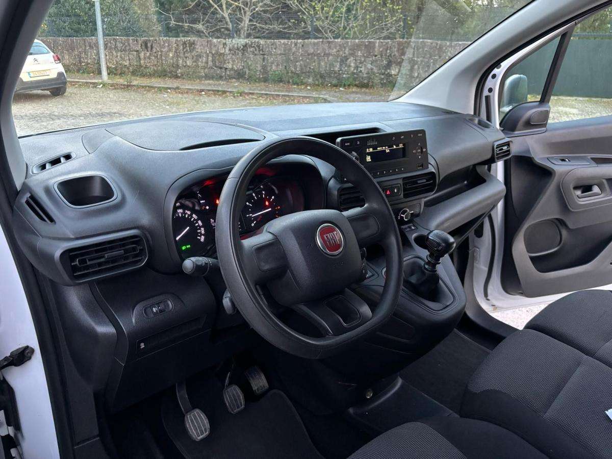 fiat-doblo-2022-diesel-1499cc