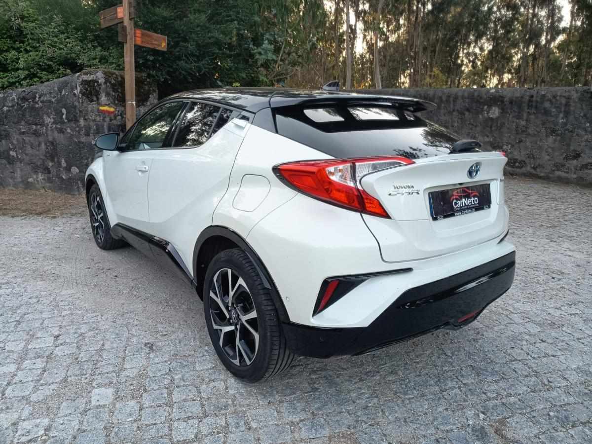 toyota-c-hr-2017-hibrido-a-gasolina-1798cc