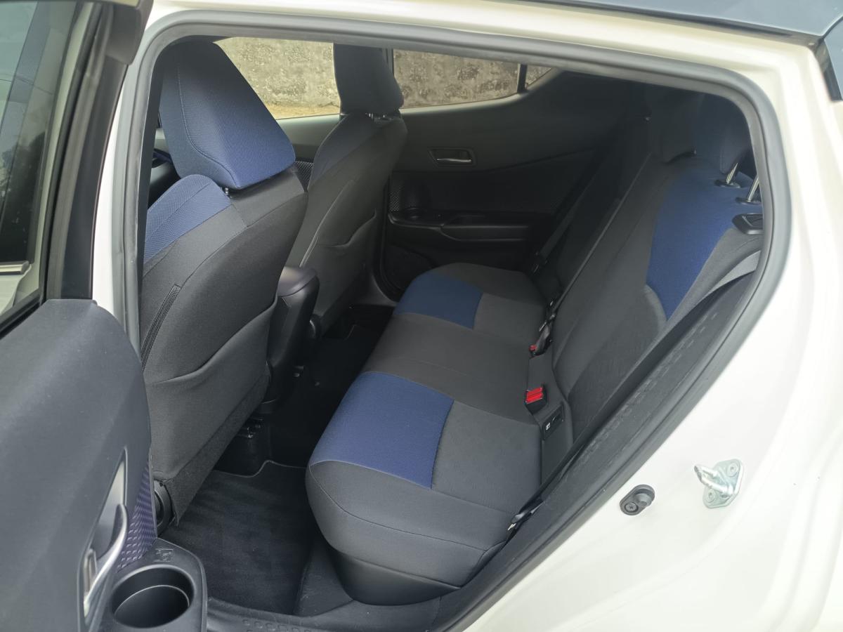 toyota-c-hr-2017-hibrido-a-gasolina-1798cc