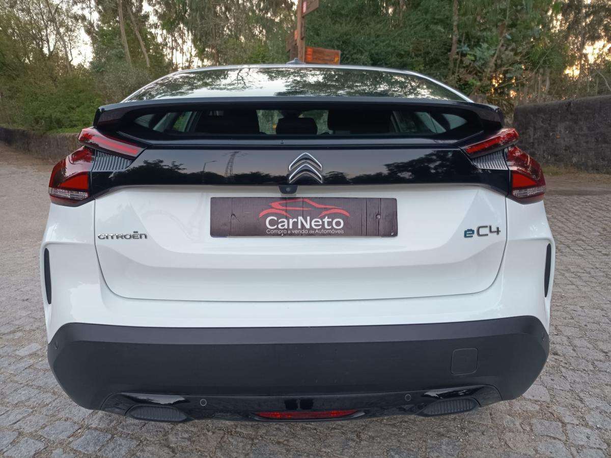 citroen-c4-2022-eletrico-500cc