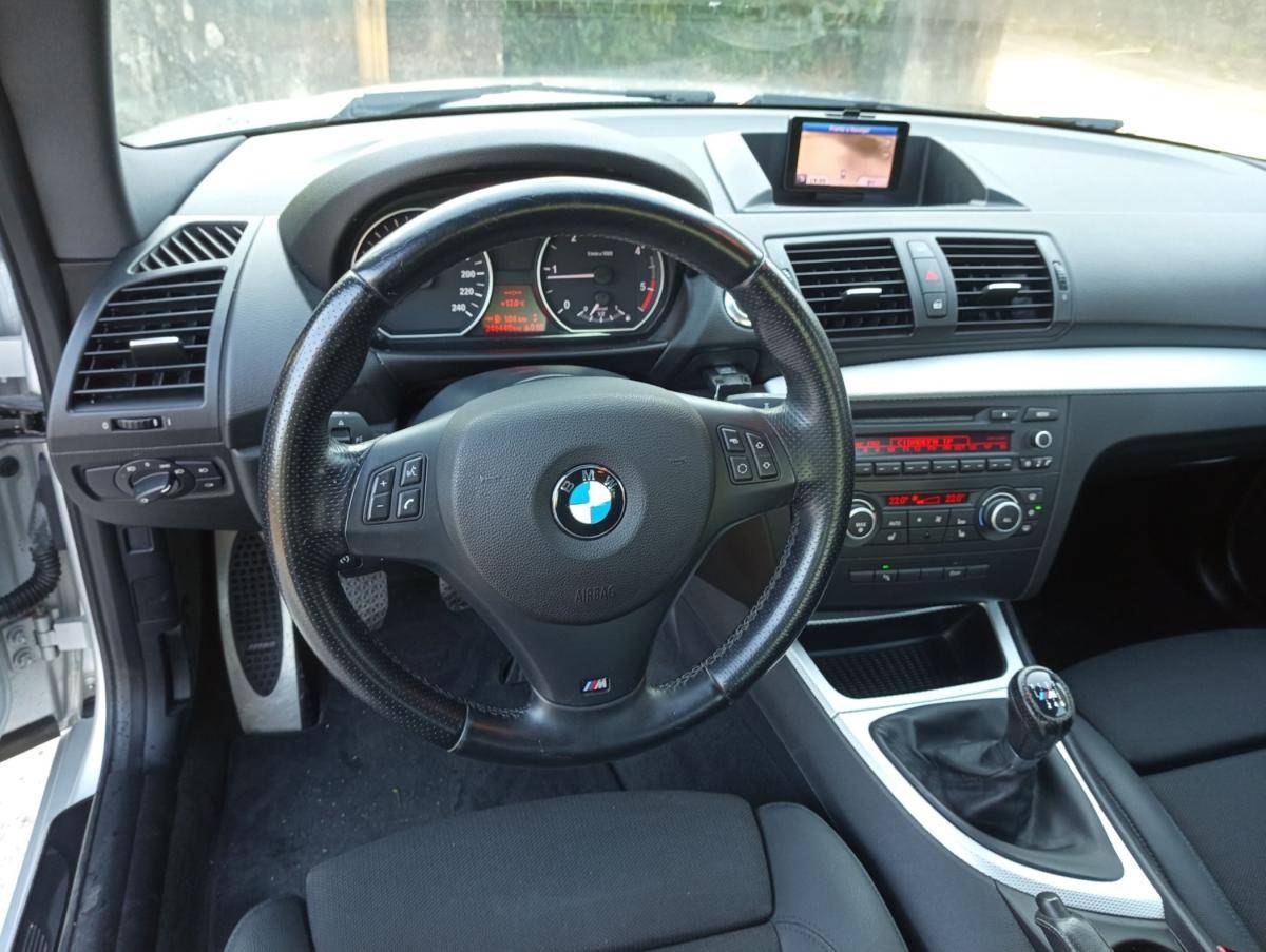 bmw-serie-1-2011-diesel-1995cc