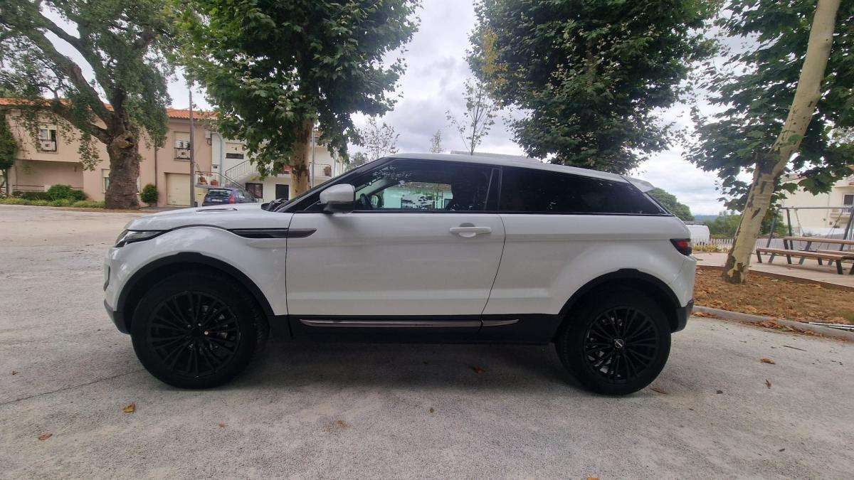 land-rover-range-rover-evoque-2012-diesel-2179cc