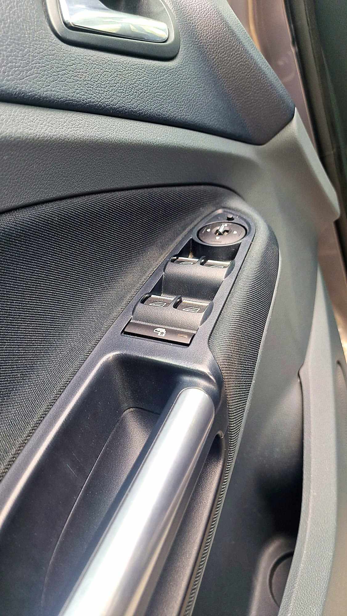 ford-c-max-2011-diesel-1560cc