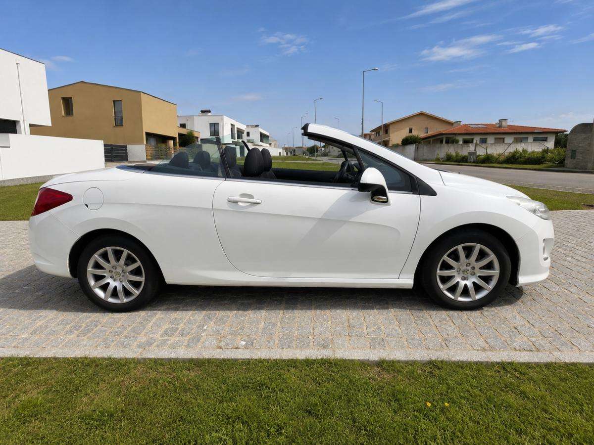 peugeot-308-cc-2010-diesel-1560cc