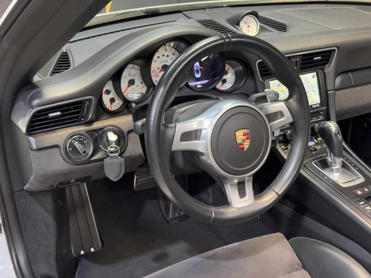 porsche-911-4-gts-2015-gasolina-3800cc