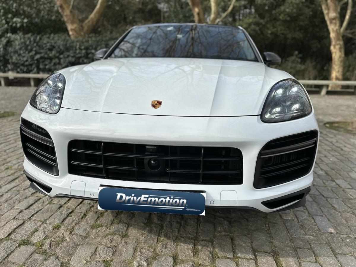 porsche-cayenne-turbo-s-e-hybrid-2020-gasolina-3996cc