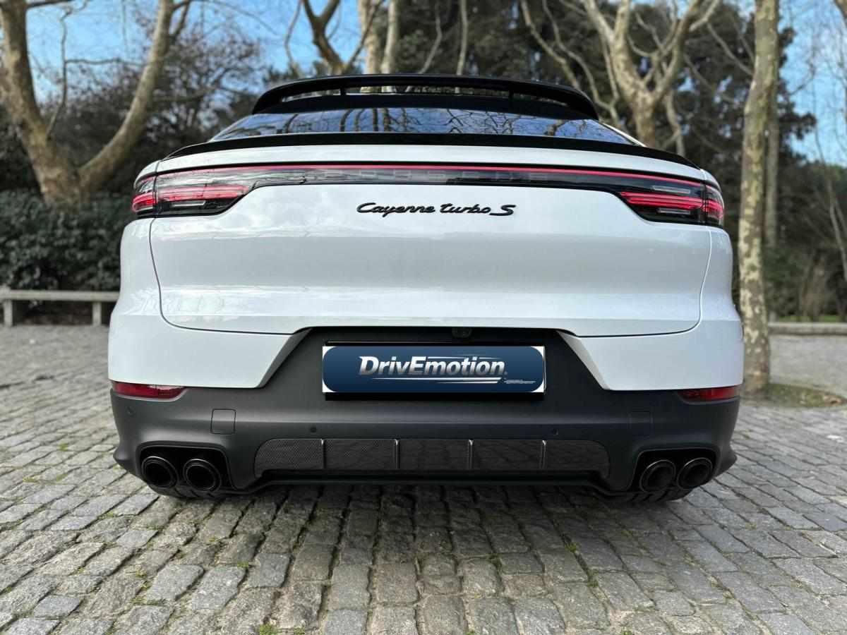 porsche-cayenne-turbo-s-e-hybrid-2020-gasolina-3996cc