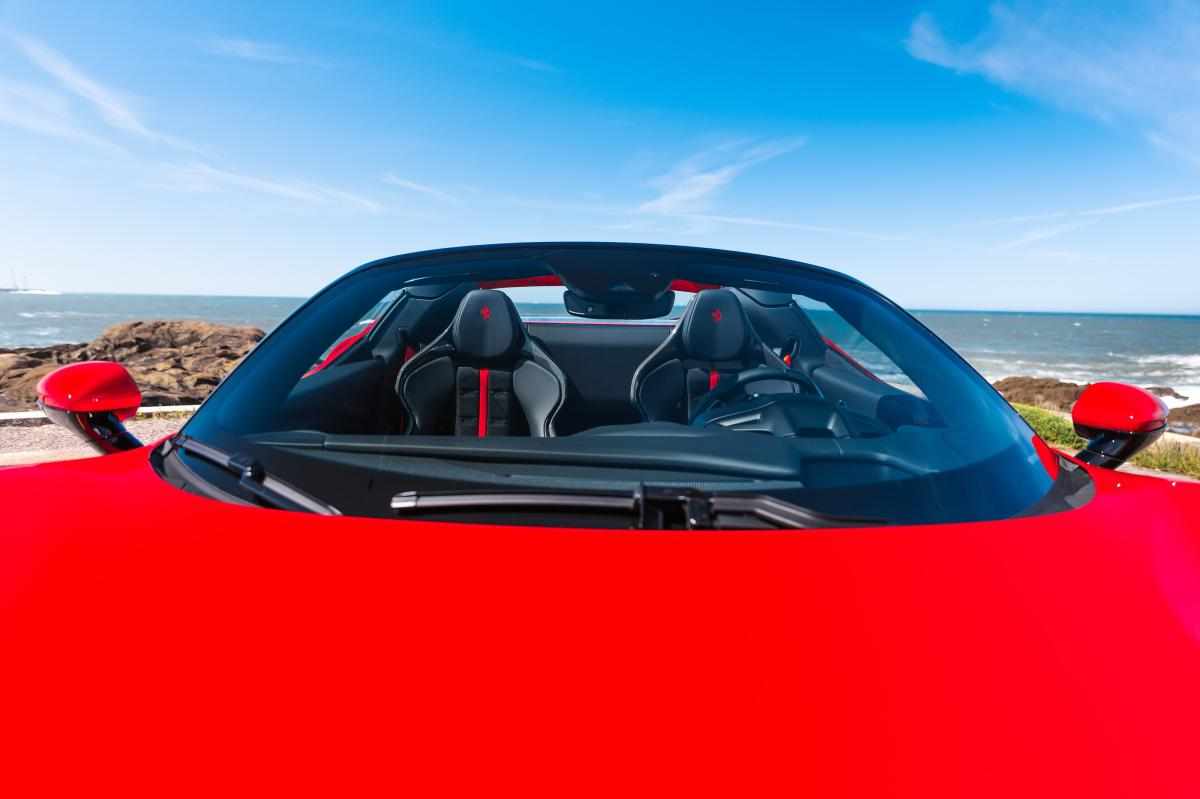 ferrari-296-gtb-3-0-v6-phev-2025-gasolina-2992cc