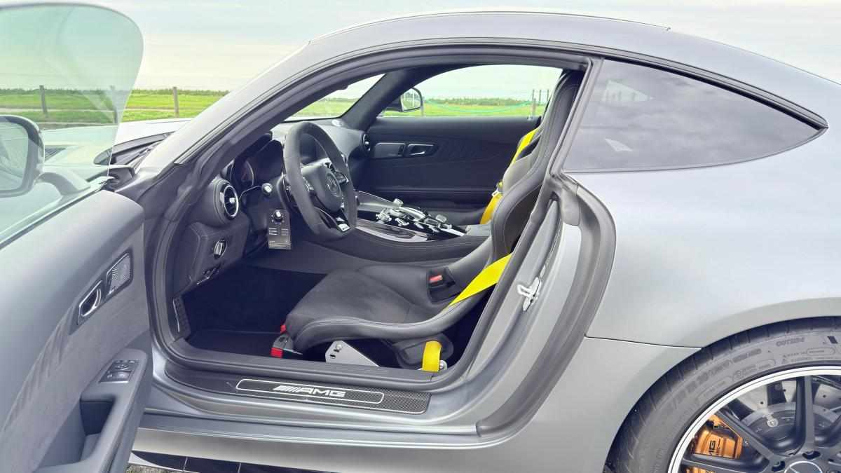 mercedes-benz-amg-gt-r-2017-gasolina-3982cc