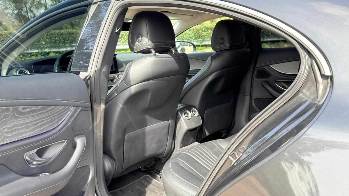 mercedes-benz-cls-300-d-2019-diesel-1950cc