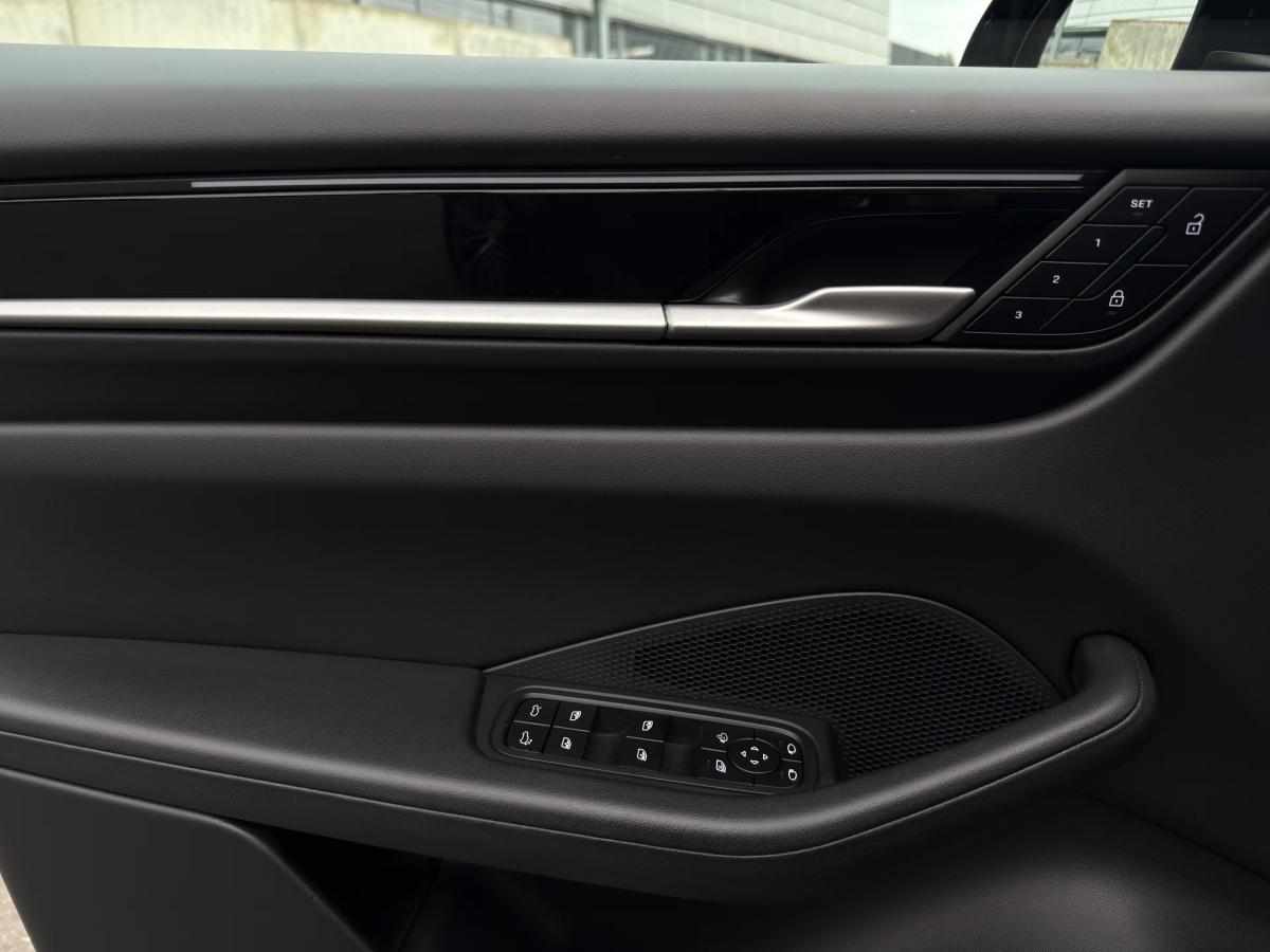 porsche-macan-4-electric-2025-eletrico