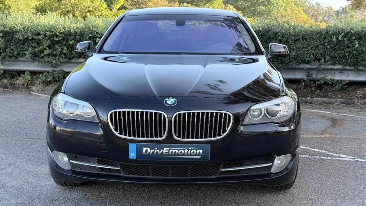 bmw-serie-5-520d-2011-diesel-1995cc