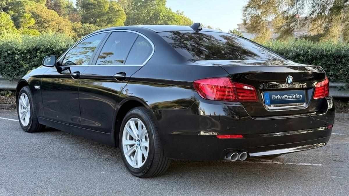 bmw-serie-5-520d-2011-diesel-1995cc