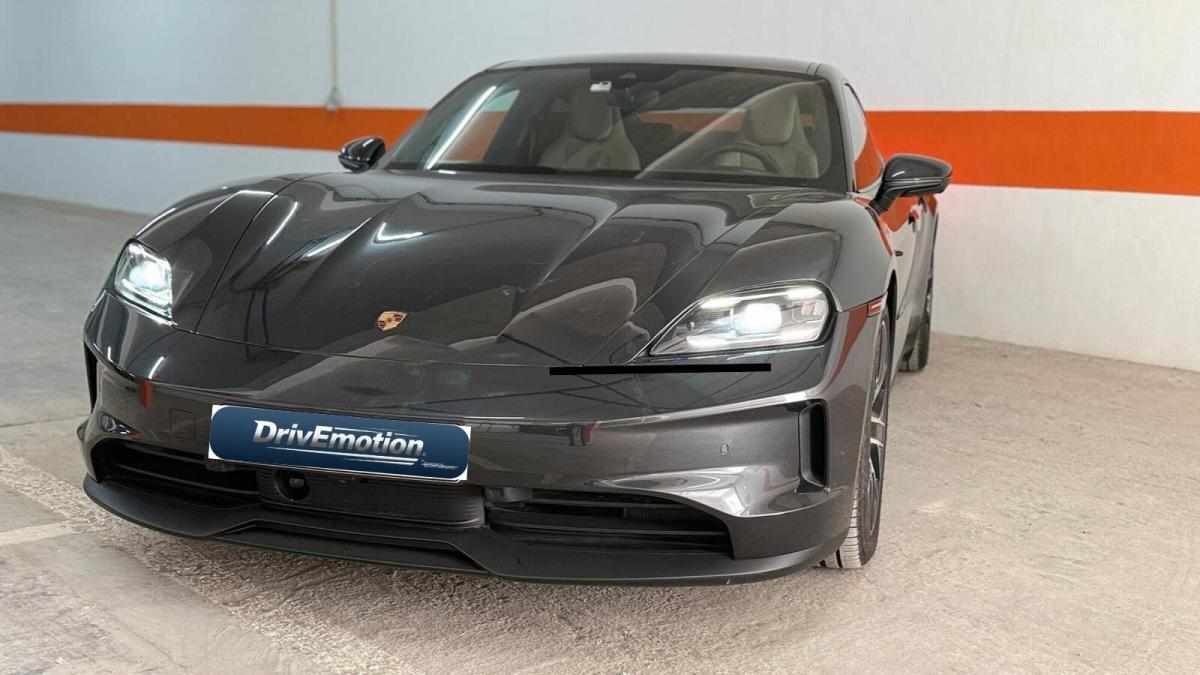 porsche-taycan-4-2024-eletrico