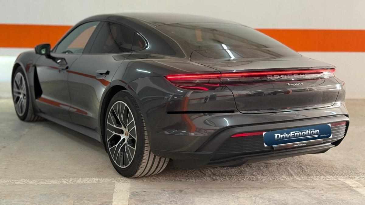porsche-taycan-4-2024-eletrico