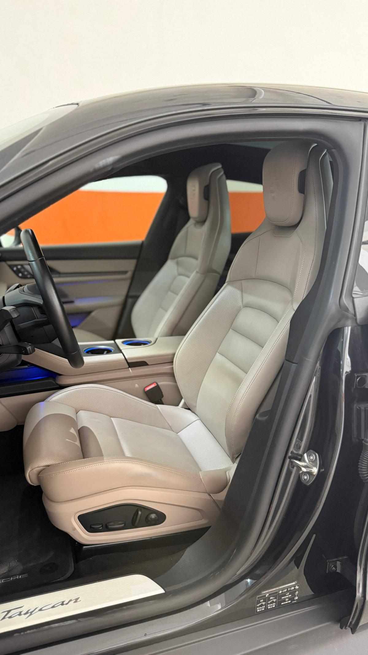 porsche-taycan-4-2024-eletrico
