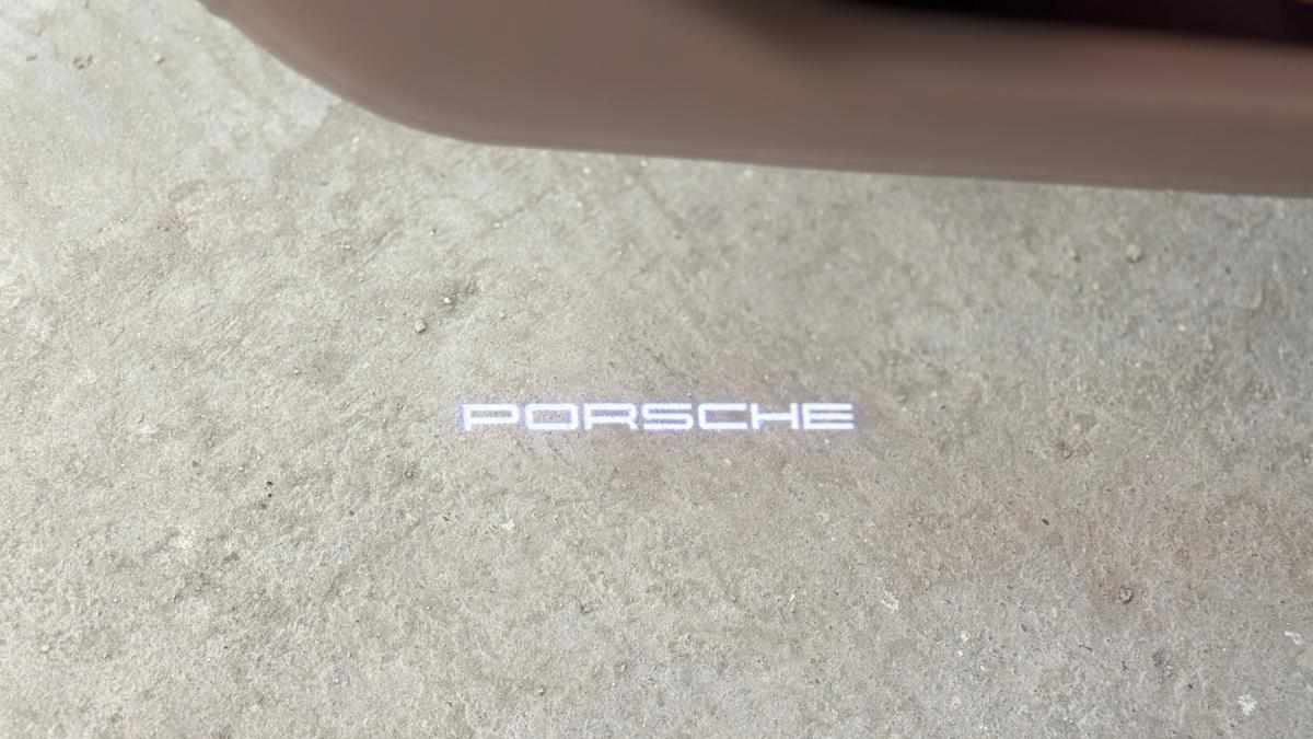 porsche-taycan-4-2024-eletrico