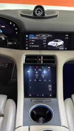 porsche-taycan-4-2024-eletrico