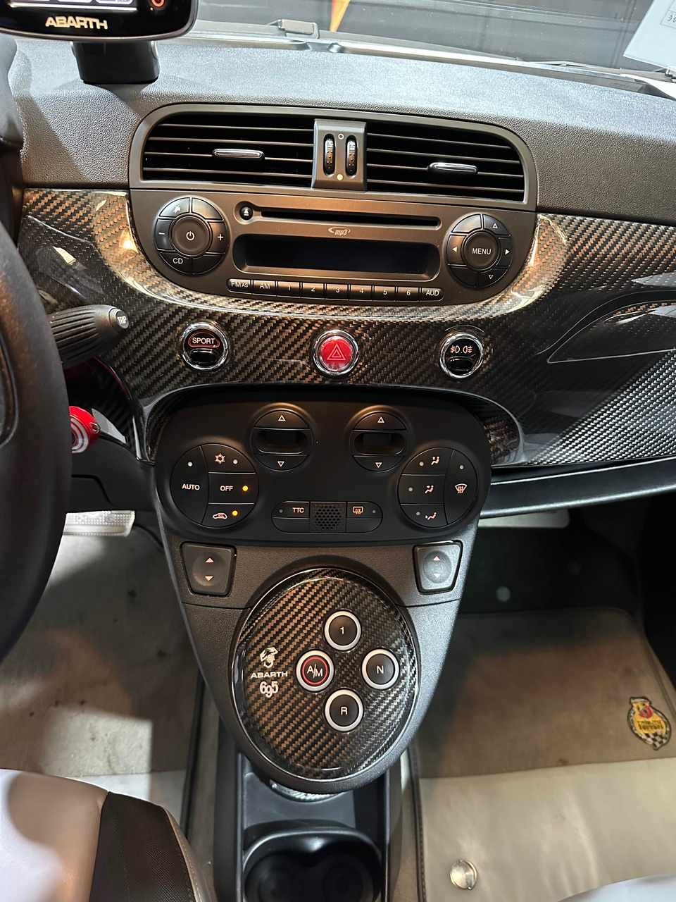 abarth-695-2010-gasolina-1368cc