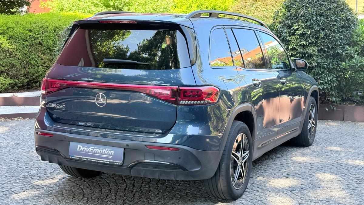 mercedes-benz-eqb-250-2023-eletrico