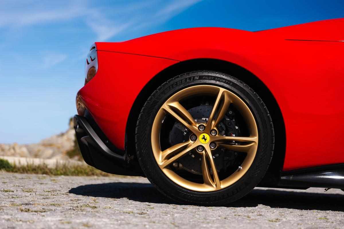 ferrari-296-3-0-v6-phev-2025-gasolina-2992cc
